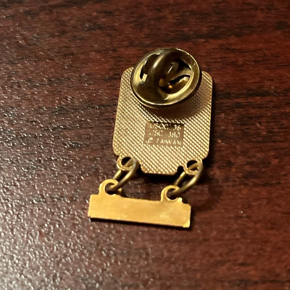 Vintage McDonald's 1988 Olympics Seoul Team USA Employee Lapel Hat‎ Pin